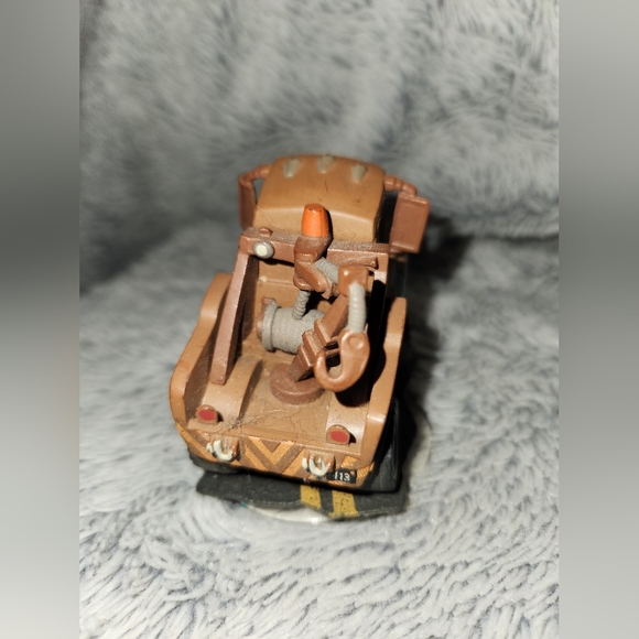 Disney Infinity 1.0 2.0 3.0 Tow Mater Cars Figure & lighting McQueen - Picture 10 of 11